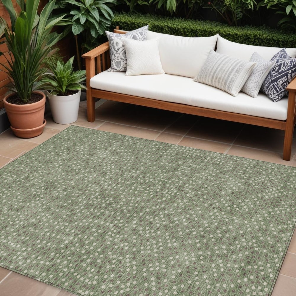 HomeRoots Polka Dot Transitional Rectangle Outdoor Rug