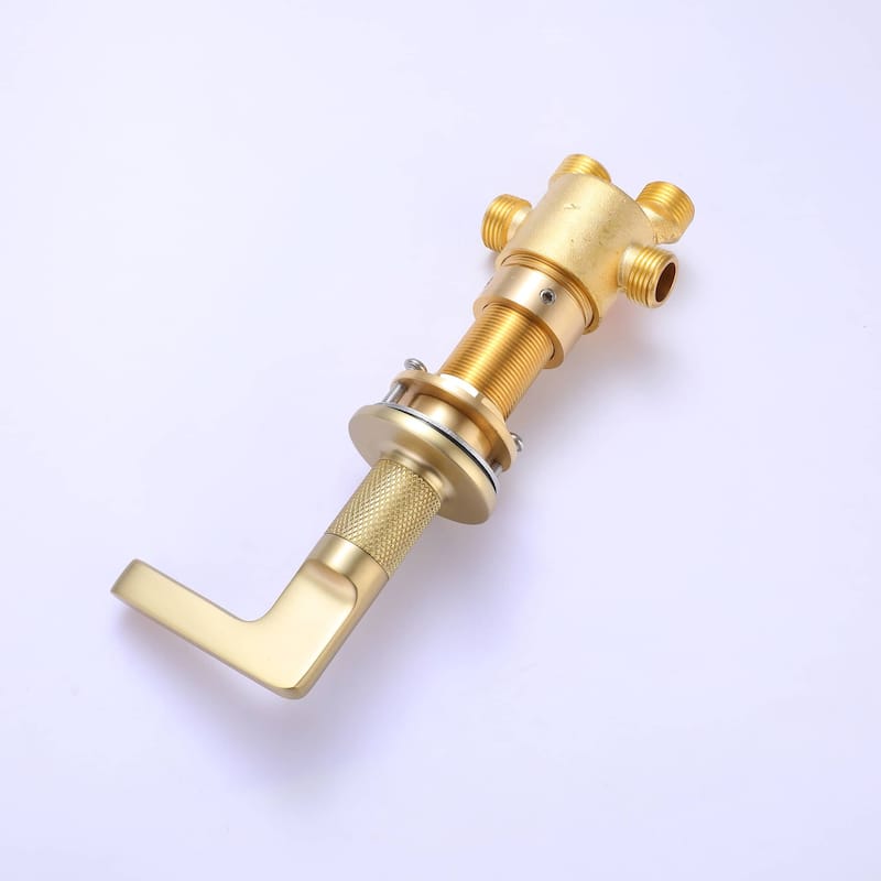 Deck Mounted Bathtub Faucet With Hand Shower Triple Handles 5-Hole Roman Bathroom Tub Filler Modern Bath Faucet Set