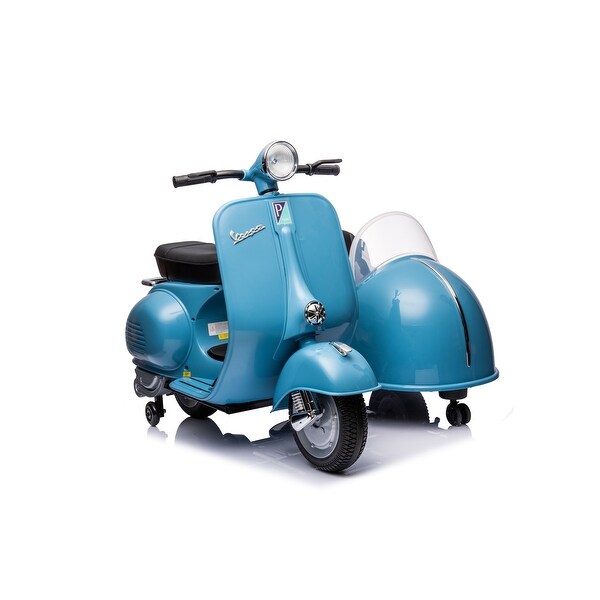 Vespa Scooter Adventure: Storage Space and Dual Seats for Siblings