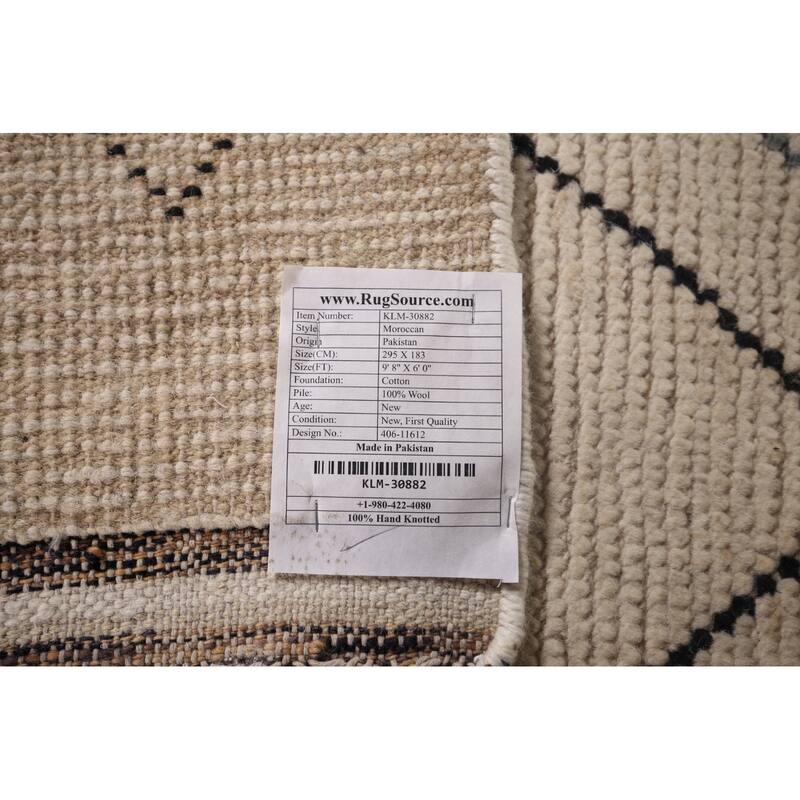 Geometric Beige / Ivory Moroccan Oriental Rug Handmade Wool Carpet - 6'0"x 9'8"