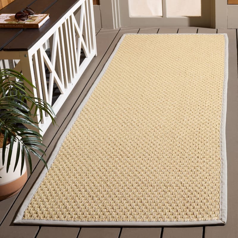 SAFAVIEH Napa Faux Sisal Meret Washable Indoor/Outdoor Rug - Weather Resistant & Easy Cleaning