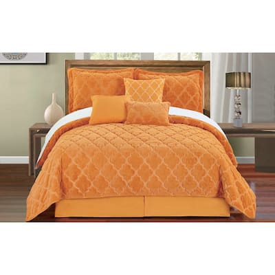 FauxFur Moroccan Design 7-piece Embroidered Quilt Set