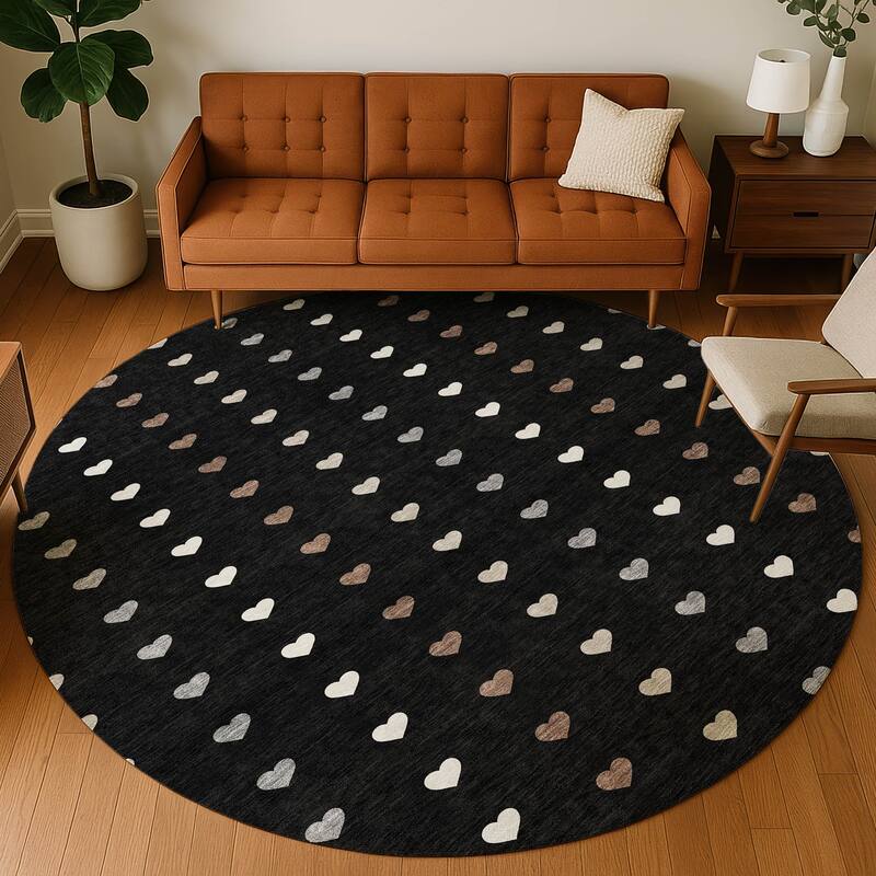 Machine Washable Indoor/ Outdoor Modern Hearts Chantille Rug