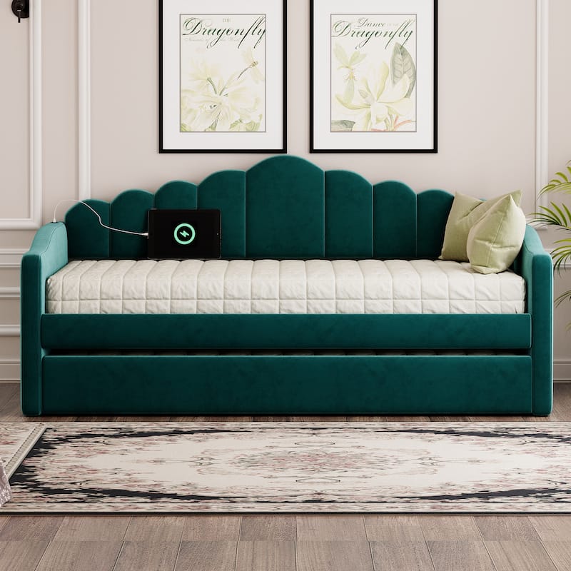 Twin size Upholstered Daybed with Trundle ,Velvet Sofabed with USB Charging Ports,No Box-spring Needed