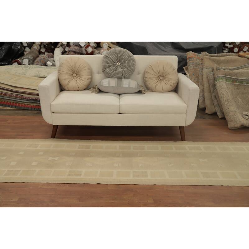 Hand Woven Oriental 100% Wool Carpet Southwestern Tribal Beige & Ivories Kilim Runner Rug - 10' 0'' X 2' 9''