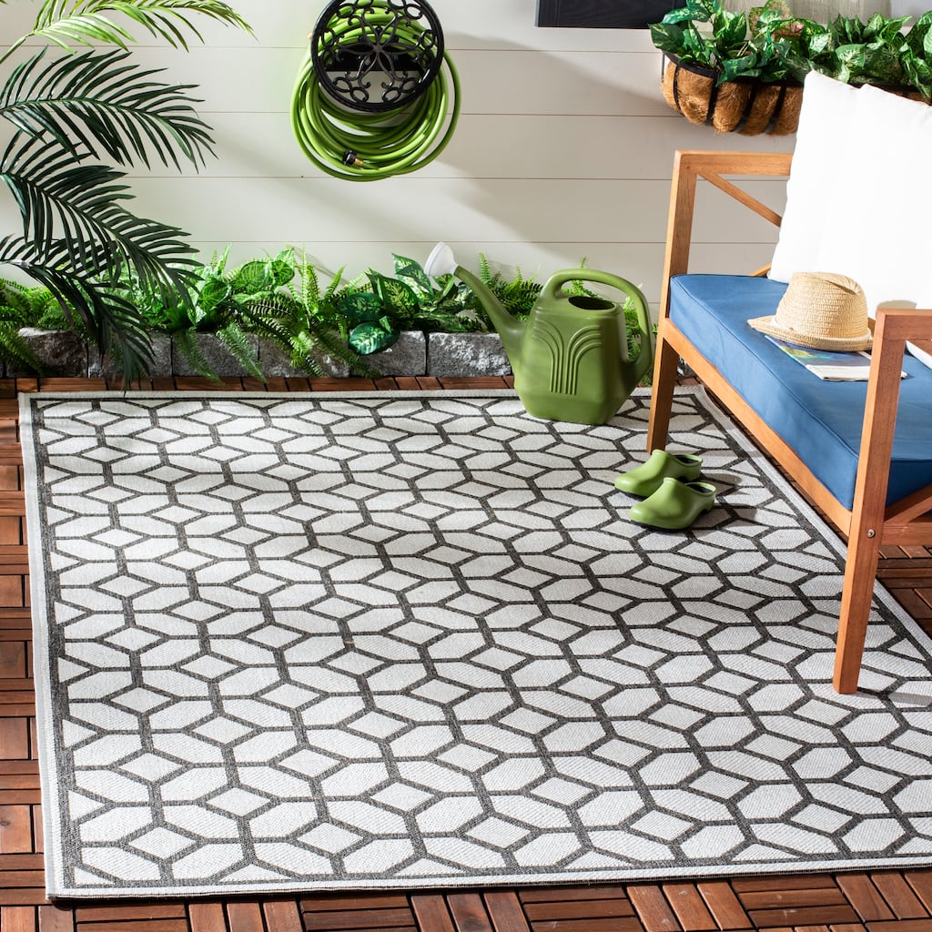 SAFAVIEH Beach House Annemari Indoor/ Outdoor Waterproof Patio Backyard Rug