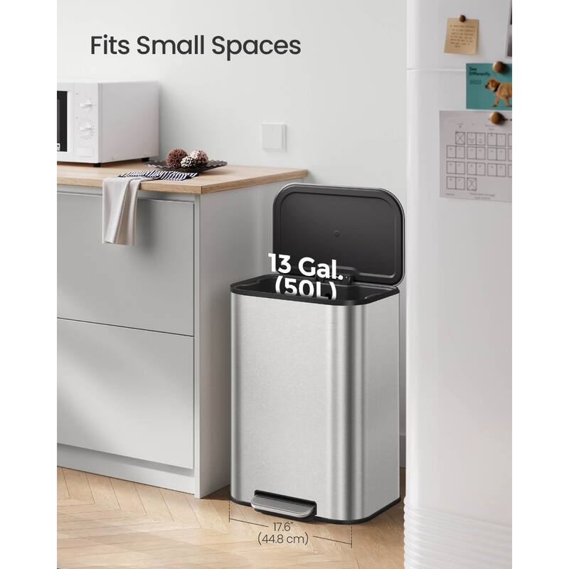 13-Gallon (50 L) Trash Can Can with Lid