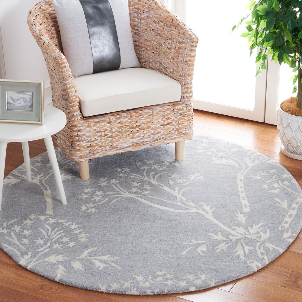 SAFAVIEH Handmade Bella Enriketa Modern Floral Wool Rug