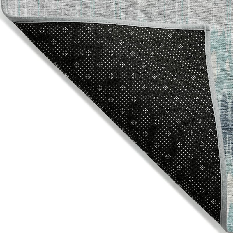 HomeRoots Striped Transitional Rectangle Outdoor Rug