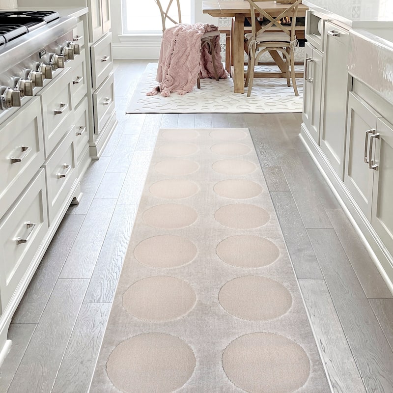 JONATHAN Y Damon Modern Geometric Circle Dot High-Low Area Rug