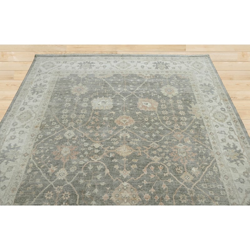 Gray Hand Knotted Turkish Oushak Wool Traditional Oriental Area Rug - 7' 10'' x 9' 9''
