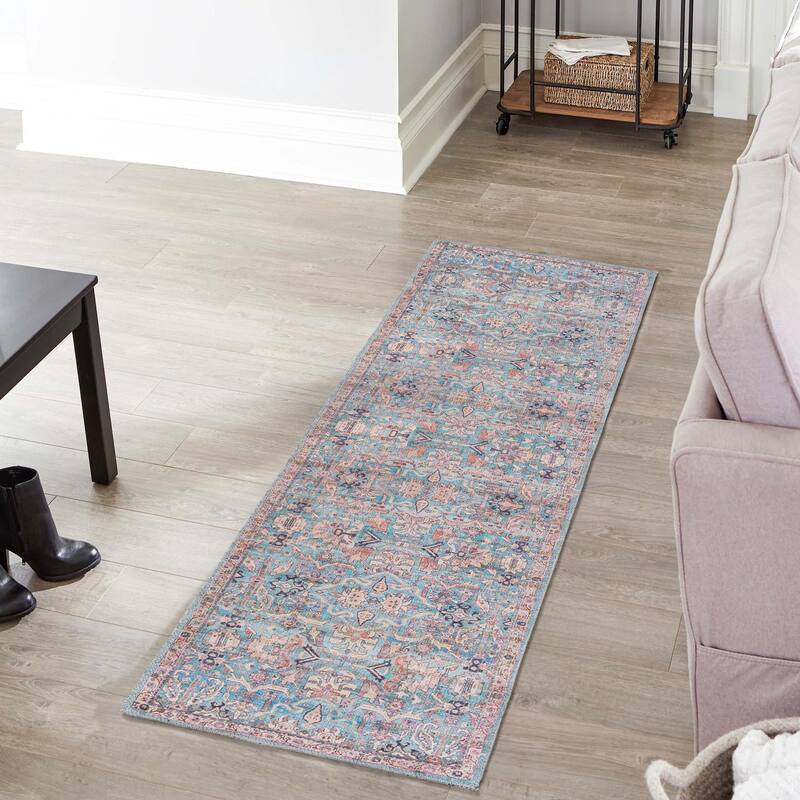 Transitional Pria Collection Area Rug - 2'x5' - Blue