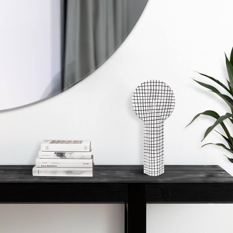 Hansford Keyhole Vase