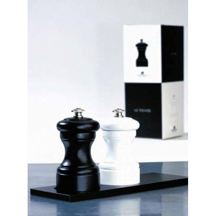 Peugeot Bistro 4 Inch Pepper Mill, Black Matte - Chocolate