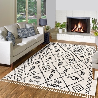 Gertmenian Rafe Casual Bohemian Tribal Plush Short Shag Microfiber Indoor Area Rug Collection with Fringe
