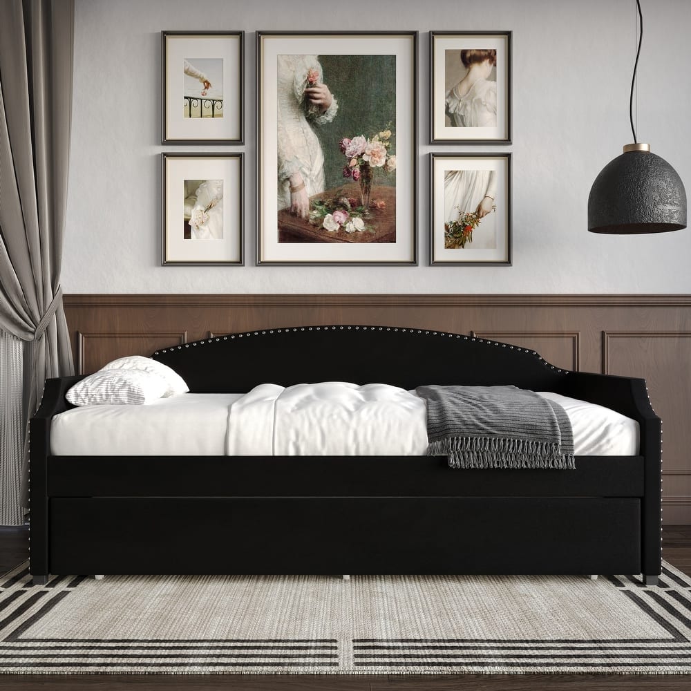Clayfell Kilgore Upholstered Twin Daybed