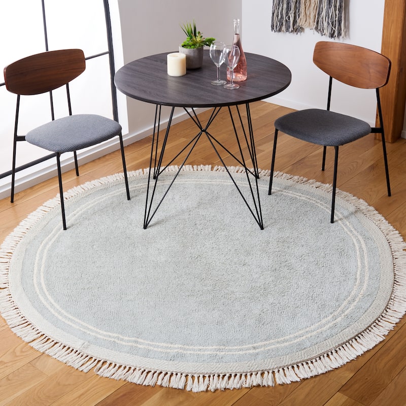 SAFAVIEH Easy Care Machine Washable Vincente Ilva Rug - 8' Round - Light Blue/Ivory - Round