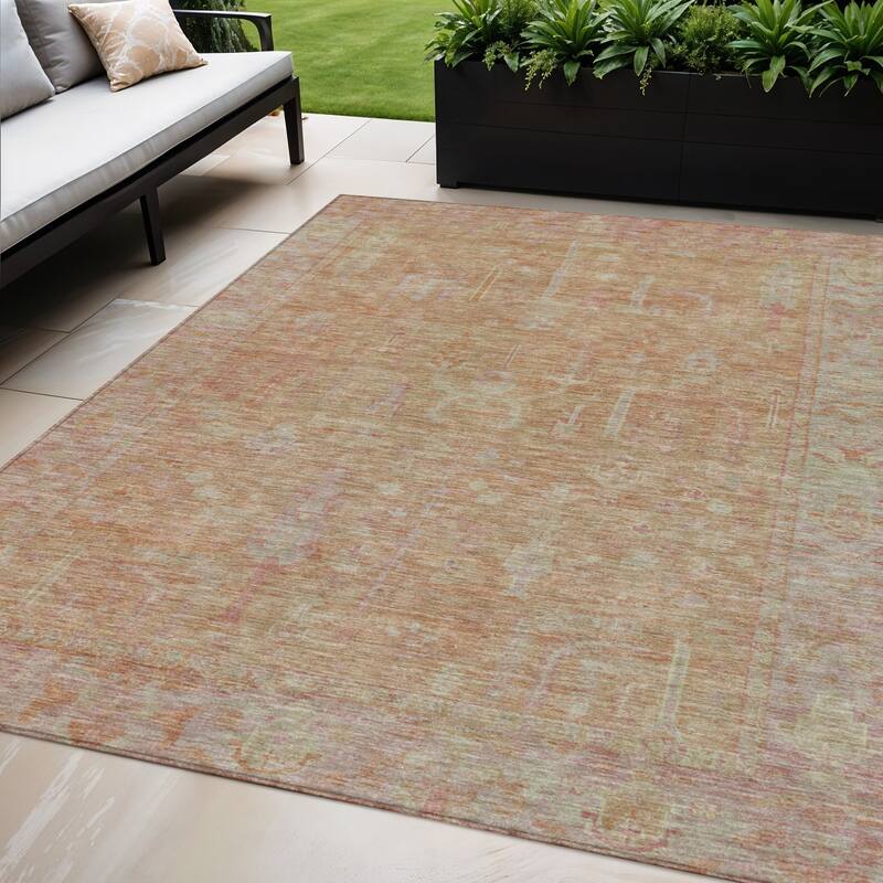 HomeRoots Oriental Traditional Rectangle Outdoor Rug - 5' X 8'