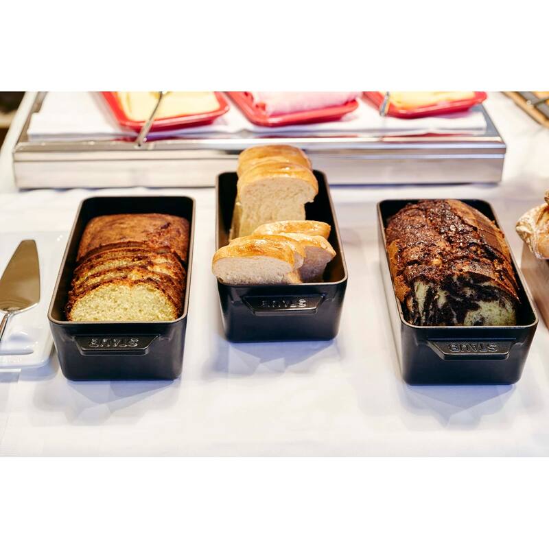 Staub Cast Iron 12.75-inch x 5.25-inch Loaf Pan - Matte Black - 9-inch