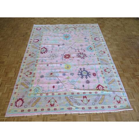 Hand Knotted Pink Oushak with 100% Wool Oriental Rug (9'1" x 12'1") - 9'1" x 12'1"