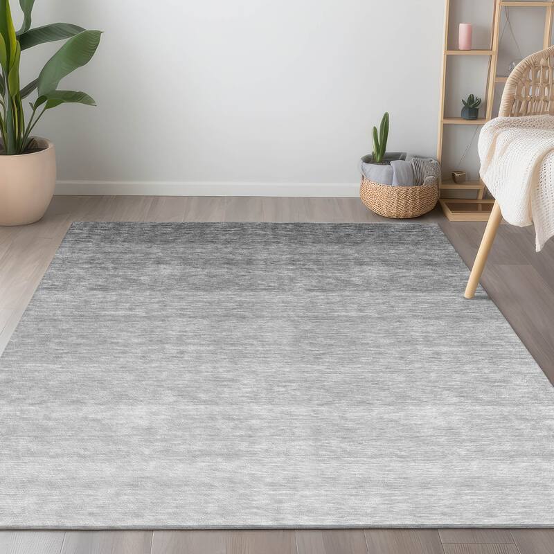 Machine Washable Indoor/ Outdoor Chantille Ombre Solid Rug