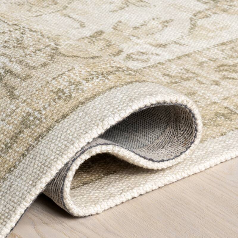 Castellan Medallion Wool and Cotton Area Rug
