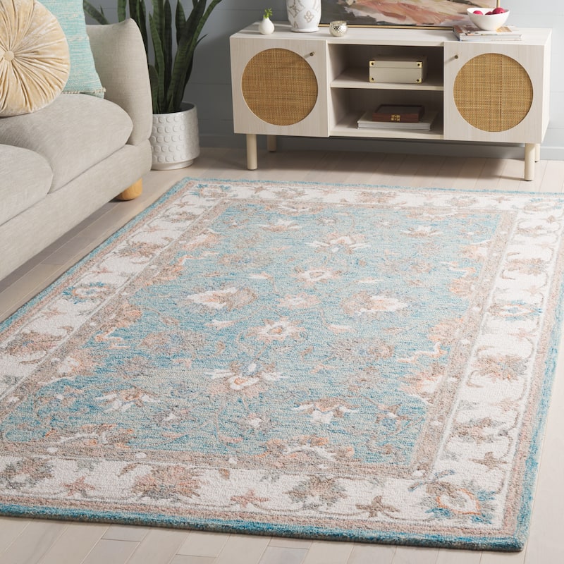 SAFAVIEH Handmade Heritage Sigþridur Traditional Wool Rug