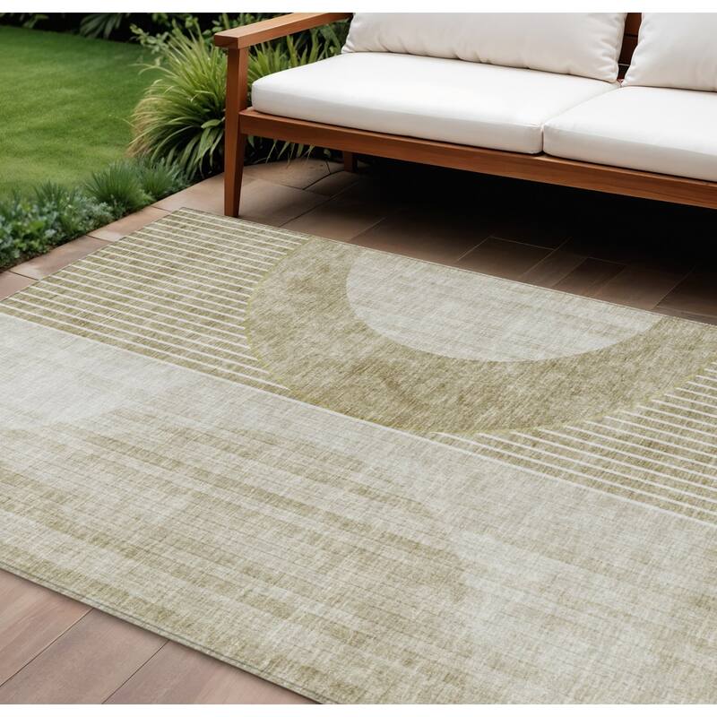 HomeRoots Geometric Transitional Rectangle Outdoor Rug - 9' X 12'