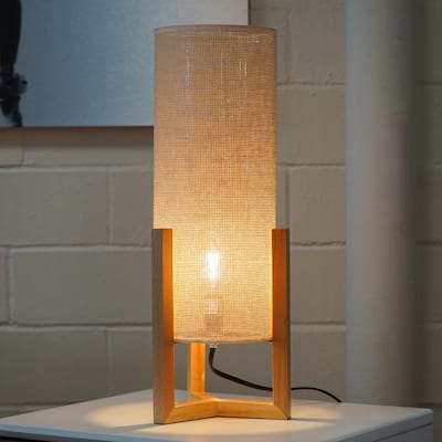 Simple and Stylish Bedroom Table Lamp, Small Home Warm Light Bedside Table Night Lamp, Suitable for Desk Reading Lamp