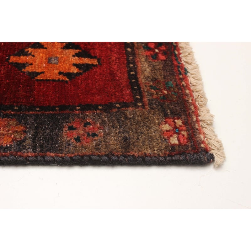 ECARPETGALLERY Hand-knotted Melis Vintage Red Wool Rug - 4' 11" x 9' 10"