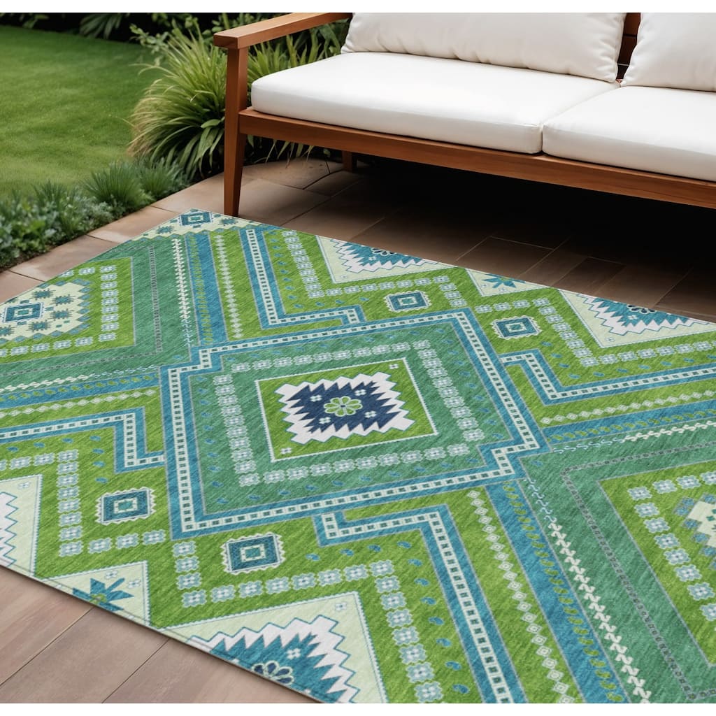 HomeRoots Tribal Transitional Rectangle Outdoor Rug
