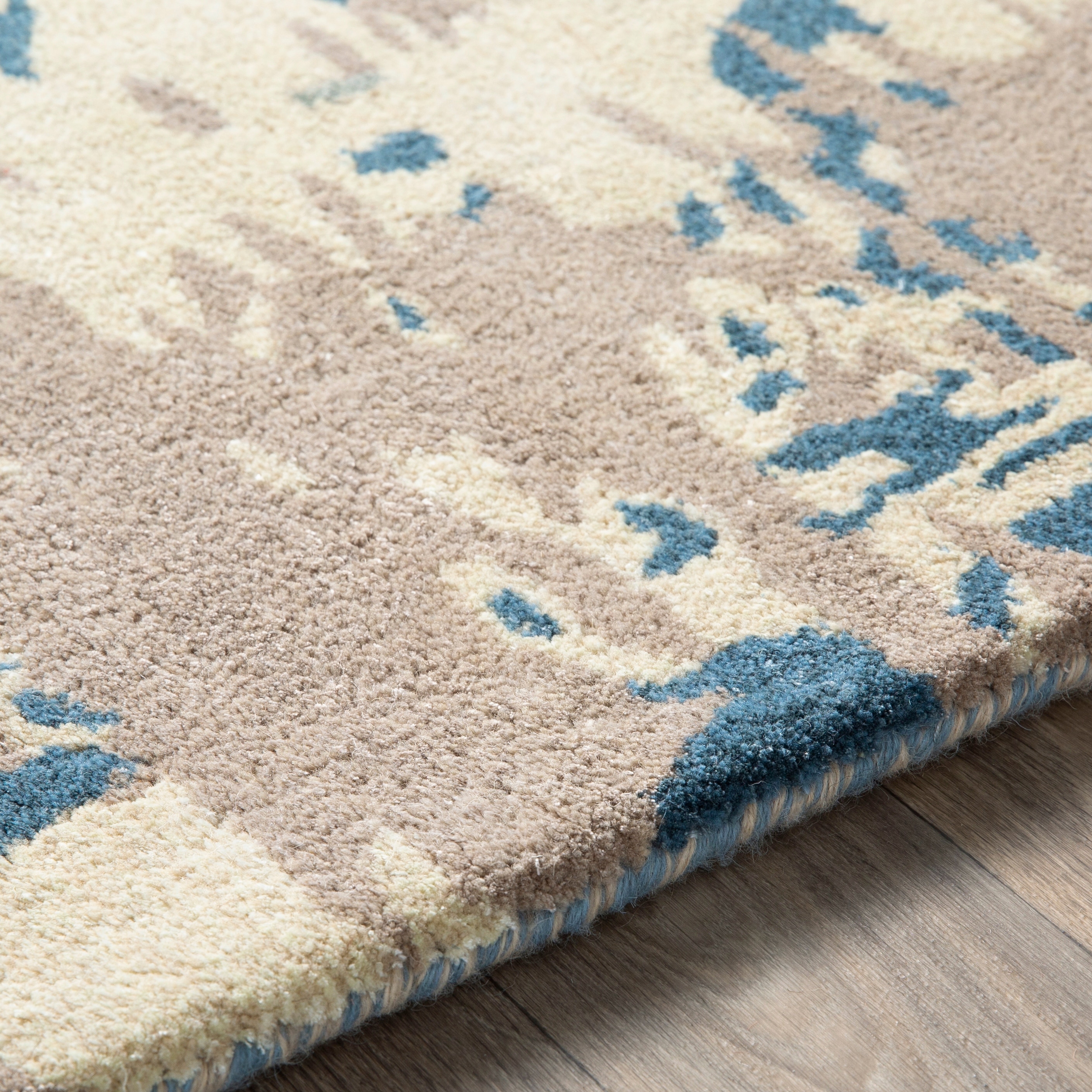 Lucas Handmade Abstract Wool Blend Area Rug Overstock 9289969