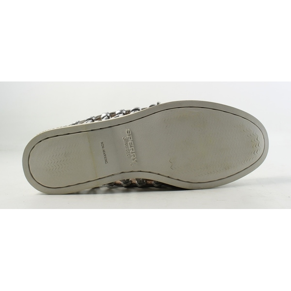 light grey boat shoes