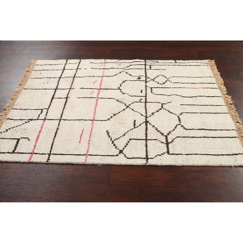 Tribal Moroccan Oriental Wool Area Rug Hand-knotted Decorative Carpet - 4'1" x 6'4"