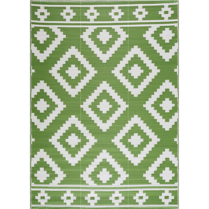Playa Rug Outdoor Recycled Reversible Plastic Folded Mat/Rug Milan Collection Lightweight & Weather, Water and UV Resistant