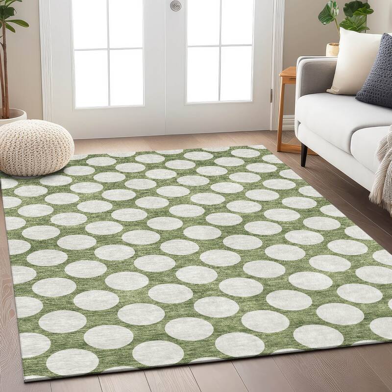 Machine Washable Indoor/ Outdoor Chantille Modern Dots Rug