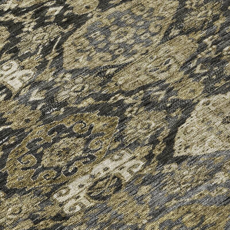 Machine Washable Indoor/ Outdoor Traditional Damask Chantille Rug