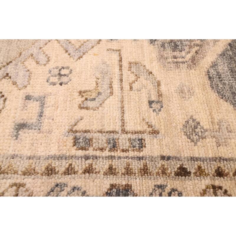 ECARPETGALLERY Hand-knotted Jules Serapi Ivory, Light Grey Wool Rug - 9'1 x 12'0