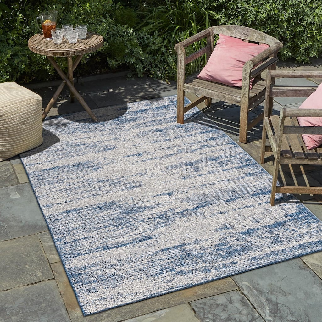 Outdoor Ucul Collection Area Rug