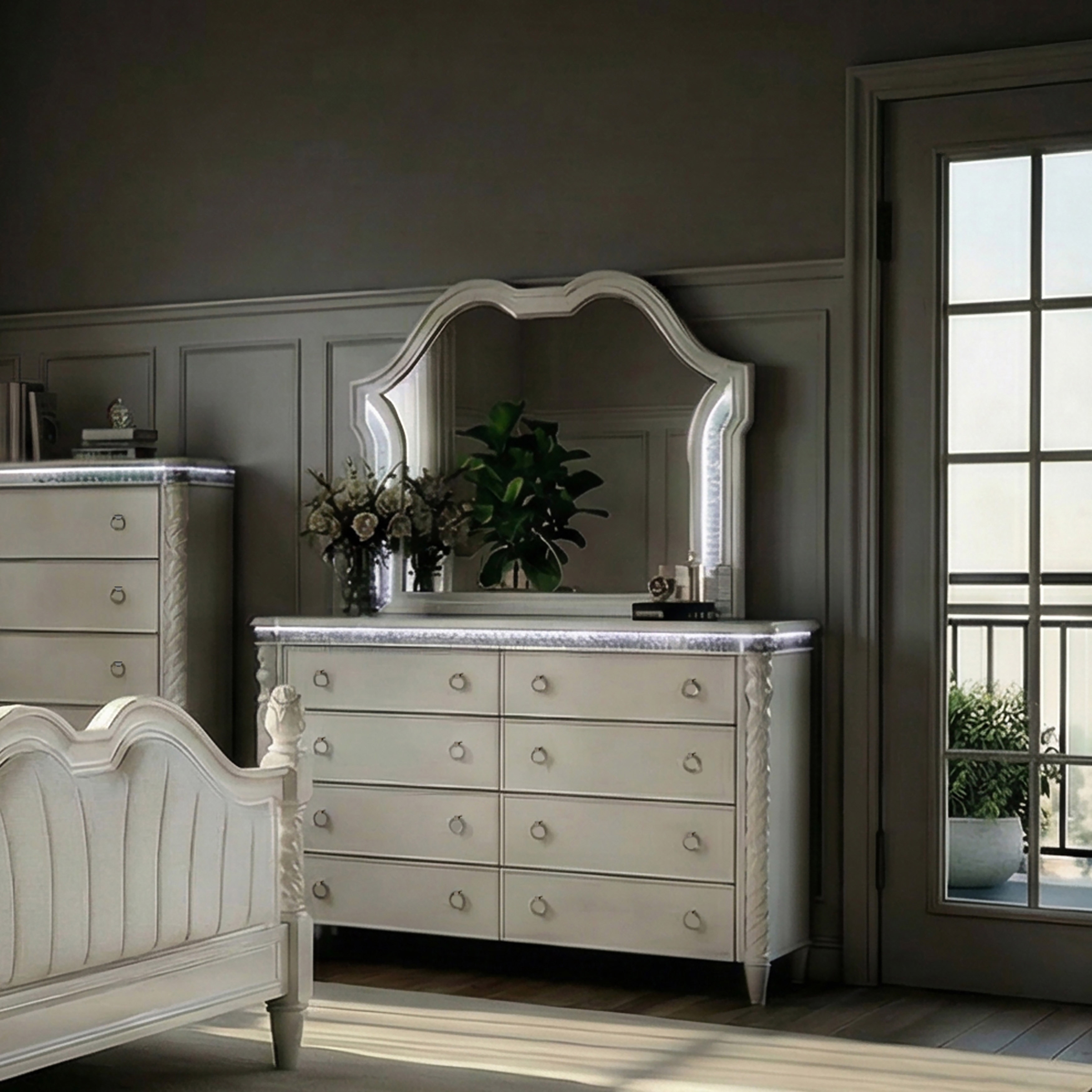 Furniture of America Perla Glam 2-Piece Pearl White Solid Wood 8-Drawer Dresser and Mirror Set with LED Light