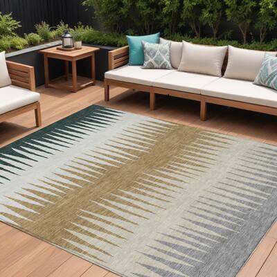 HomeRoots Striped Transitional Rectangle Outdoor Rug