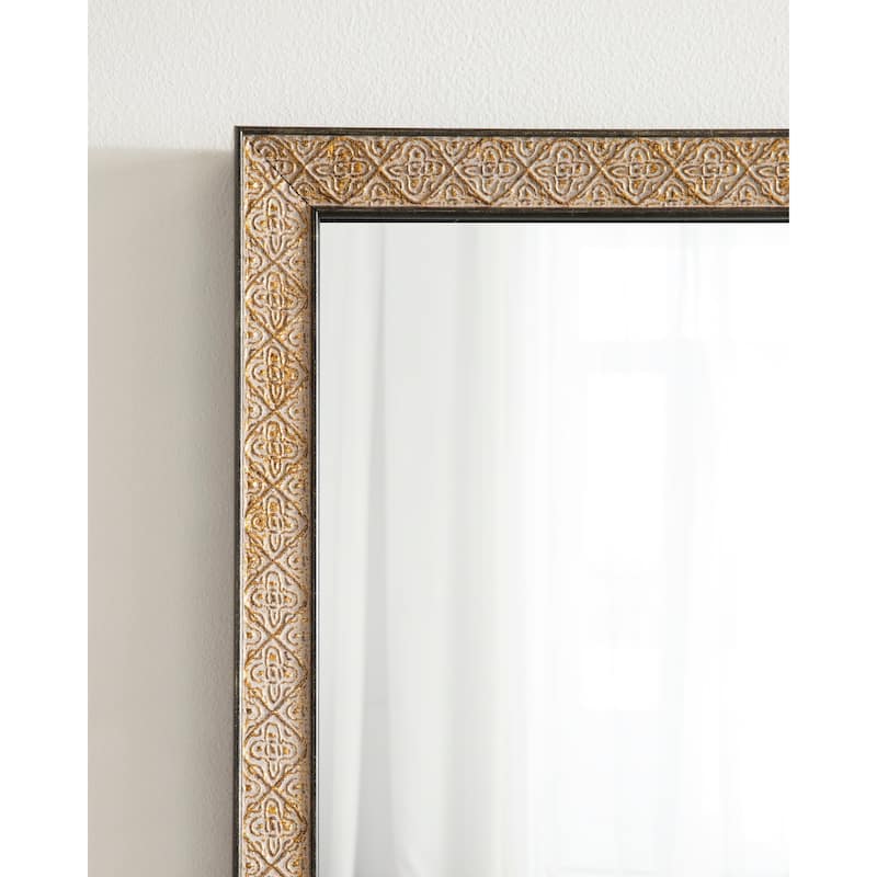Kate and Laurel Soniva Rectangle Wall Mirror