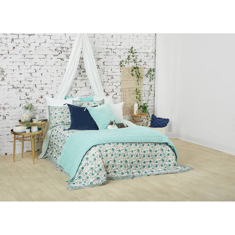 Victory Surf Quilt