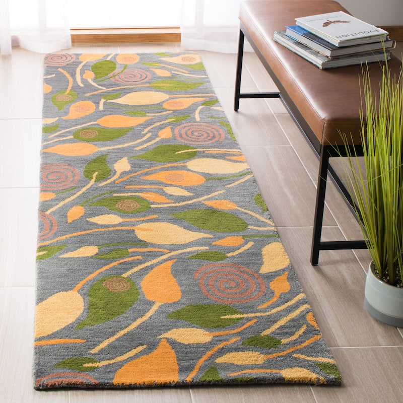 SAFAVIEH Handmade Soho Anjelica Foliage N.Z. Wool Rug - 2'6" x 8' Runner - Grey/Multi