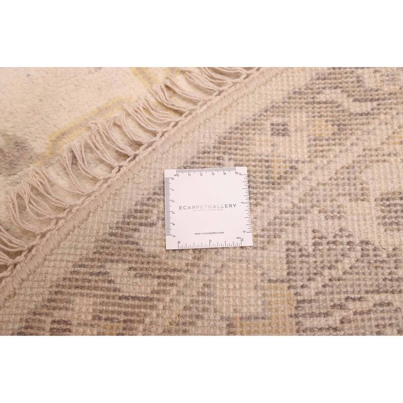 ECARPETGALLERY Hand-knotted Royal Oushak Cream Wool Rug - 8'0 x 7'11