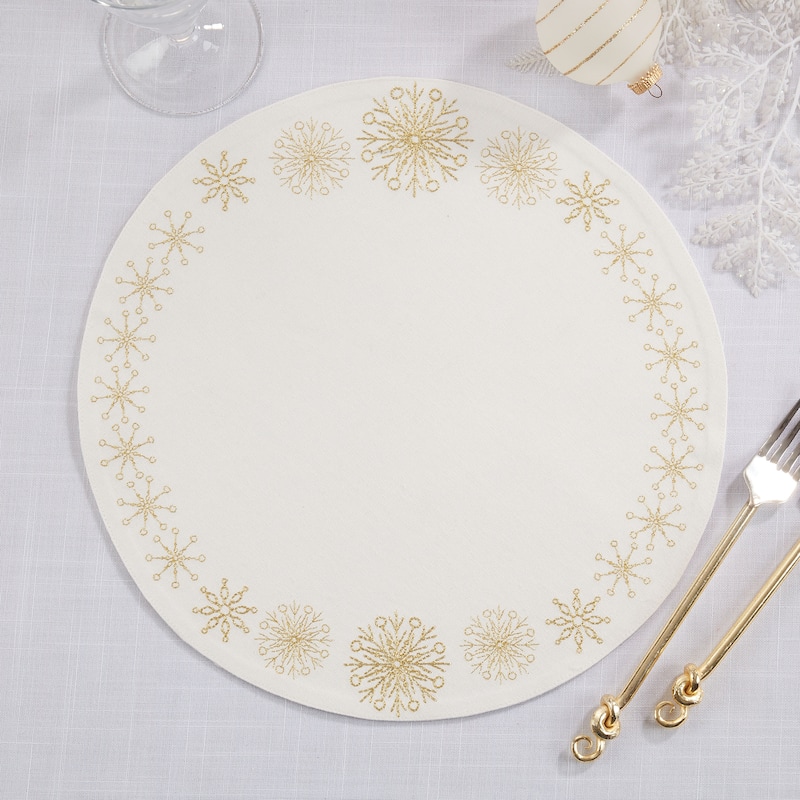 Embroidered Placemats With Snowflakes Design (Set of 4)