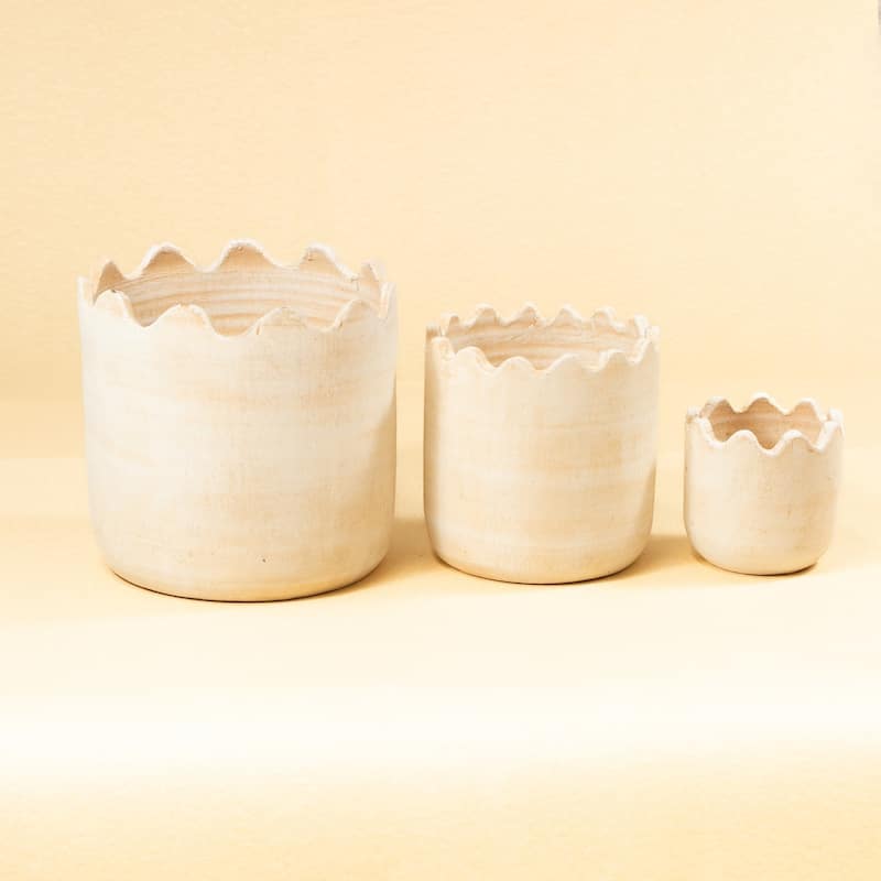 Medium Wave Accent Pot - 12" - Beige