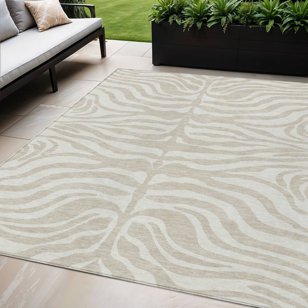 HomeRoots Animal Print Transitional Rectangle Outdoor Rug