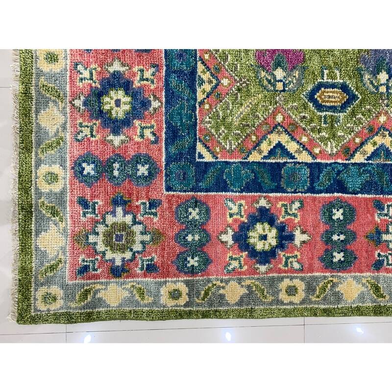 Pale Green Light Fuchsia Hand Knotted Wool Traditional Rug 9' x 12' - Ornamental Medallion 0.5" Pile - N/A