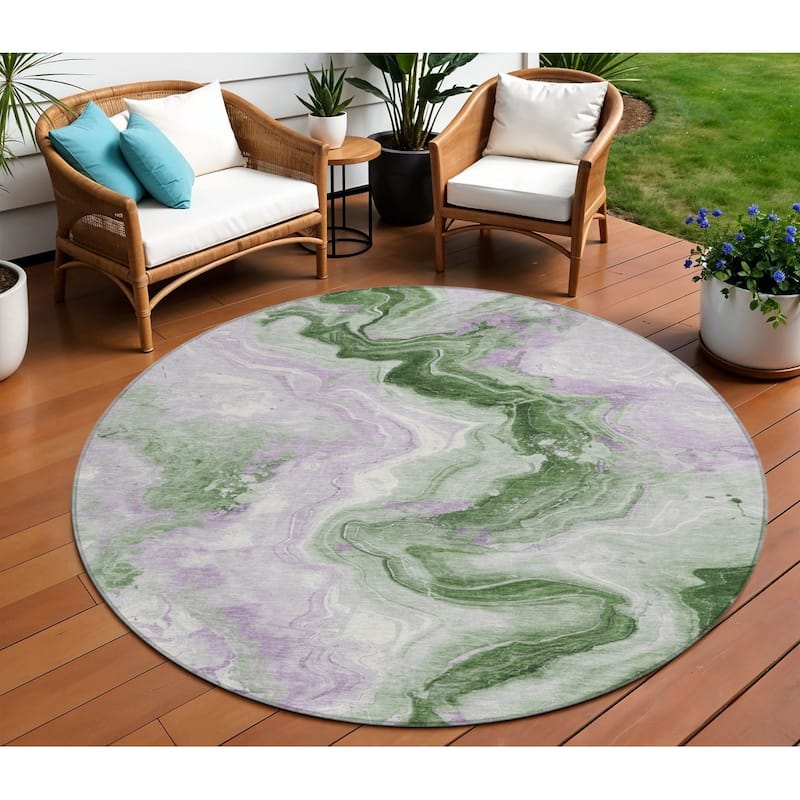 HomeRoots Abstract Transitional Rectangle Outdoor Rug - 8' Round